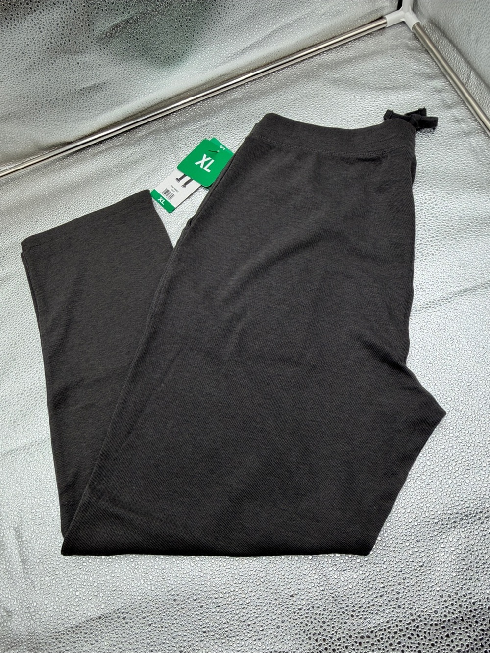 Brand new skechers men's go walk sweatpant with 2 exterior side pockets